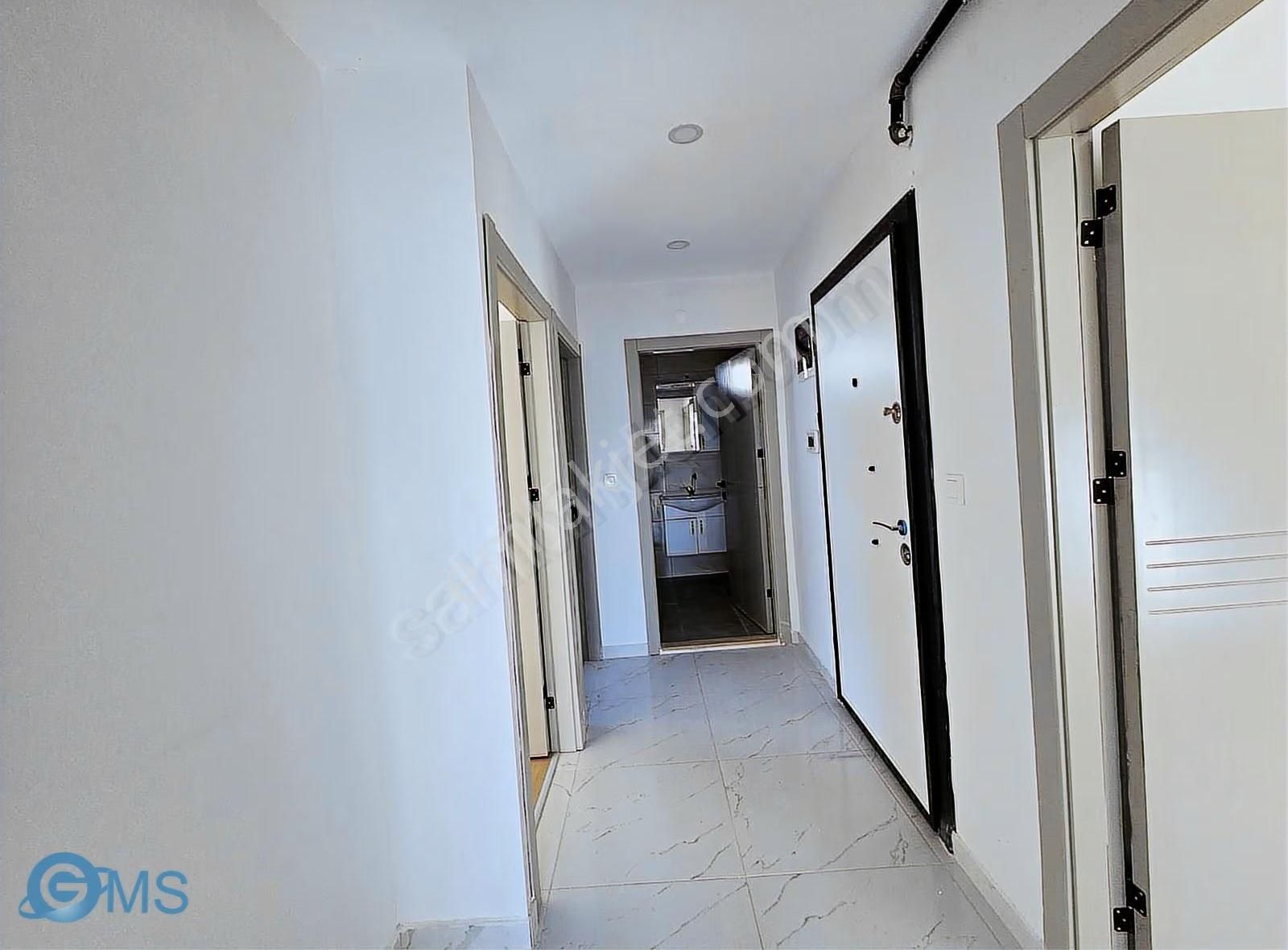 F.çakmak Mah.de 2+1 Katta Sıfır Asansörlü Ayrı Mutfaklı - Görsel 3