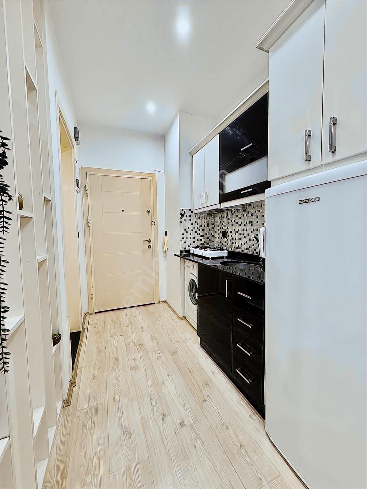 Kınıklı Bursa Caddesi'nde 1+0 Sıfır Eşyalı Apart - Görsel 9