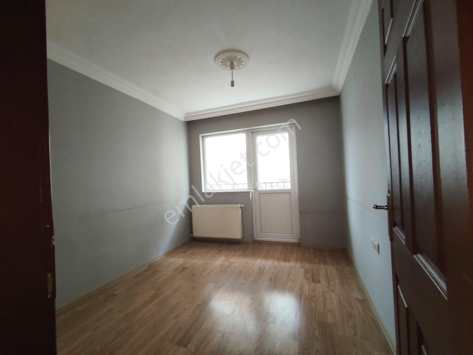 Yılmaz Gayrimenkul Sincan Merkezde 3+1 Ön Cephe Kıralık - Görsel 9