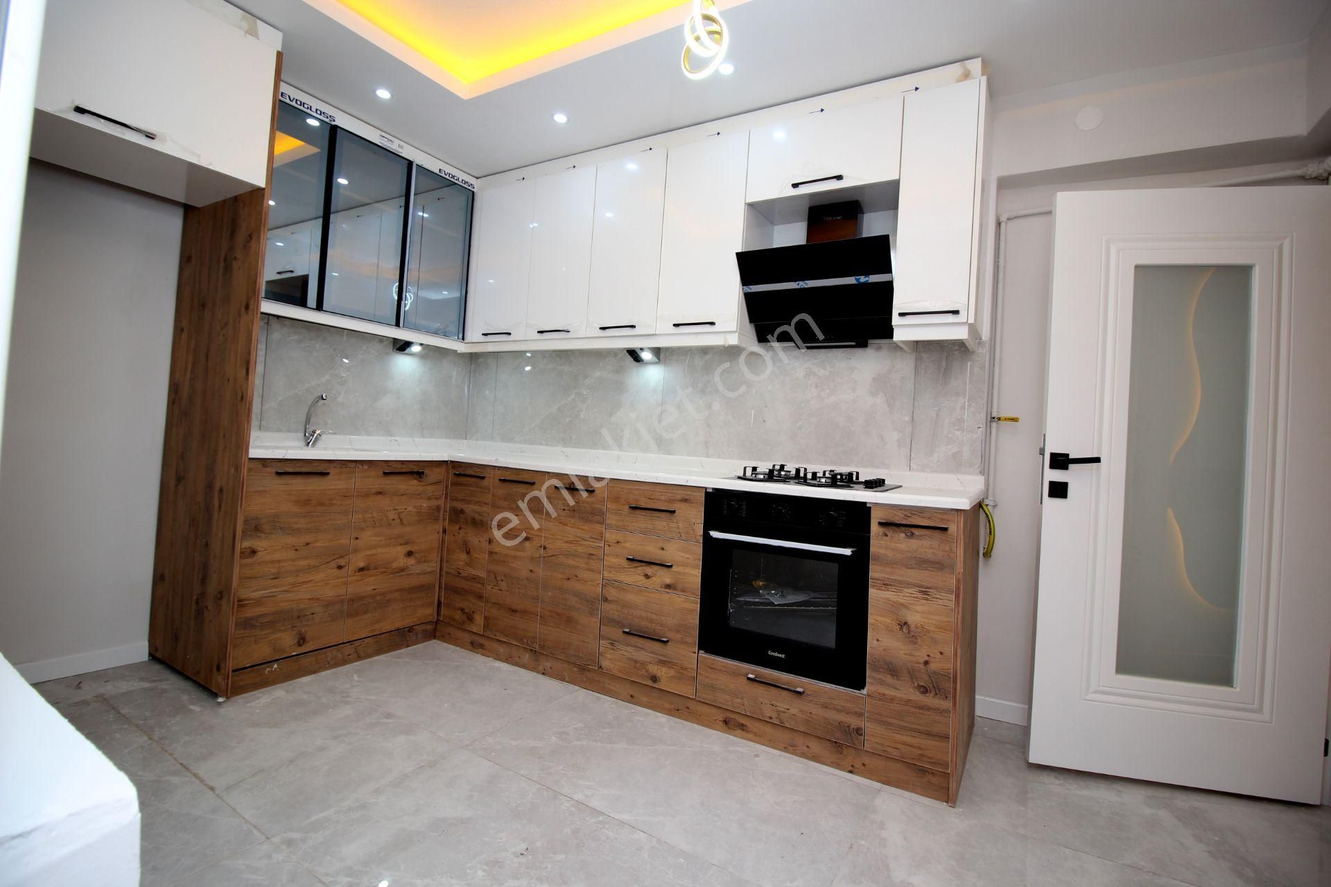 Emre Emlak'tan Plevne'de Full+full Yapılı Boş Satılık 3+1 Daire - Görsel 3