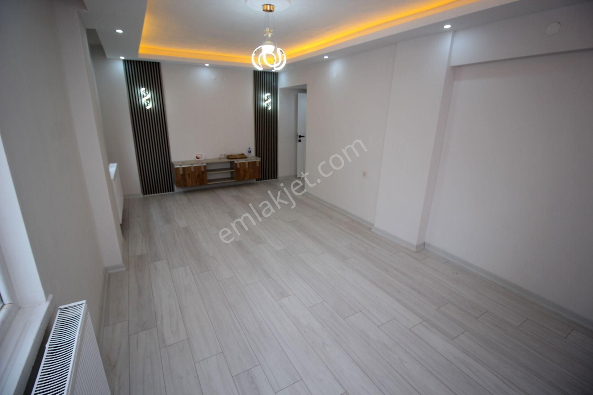 Emre Emlak'tan Plevne'de Full+full Yapılı Boş Satılık 3+1 Daire - Görsel 9