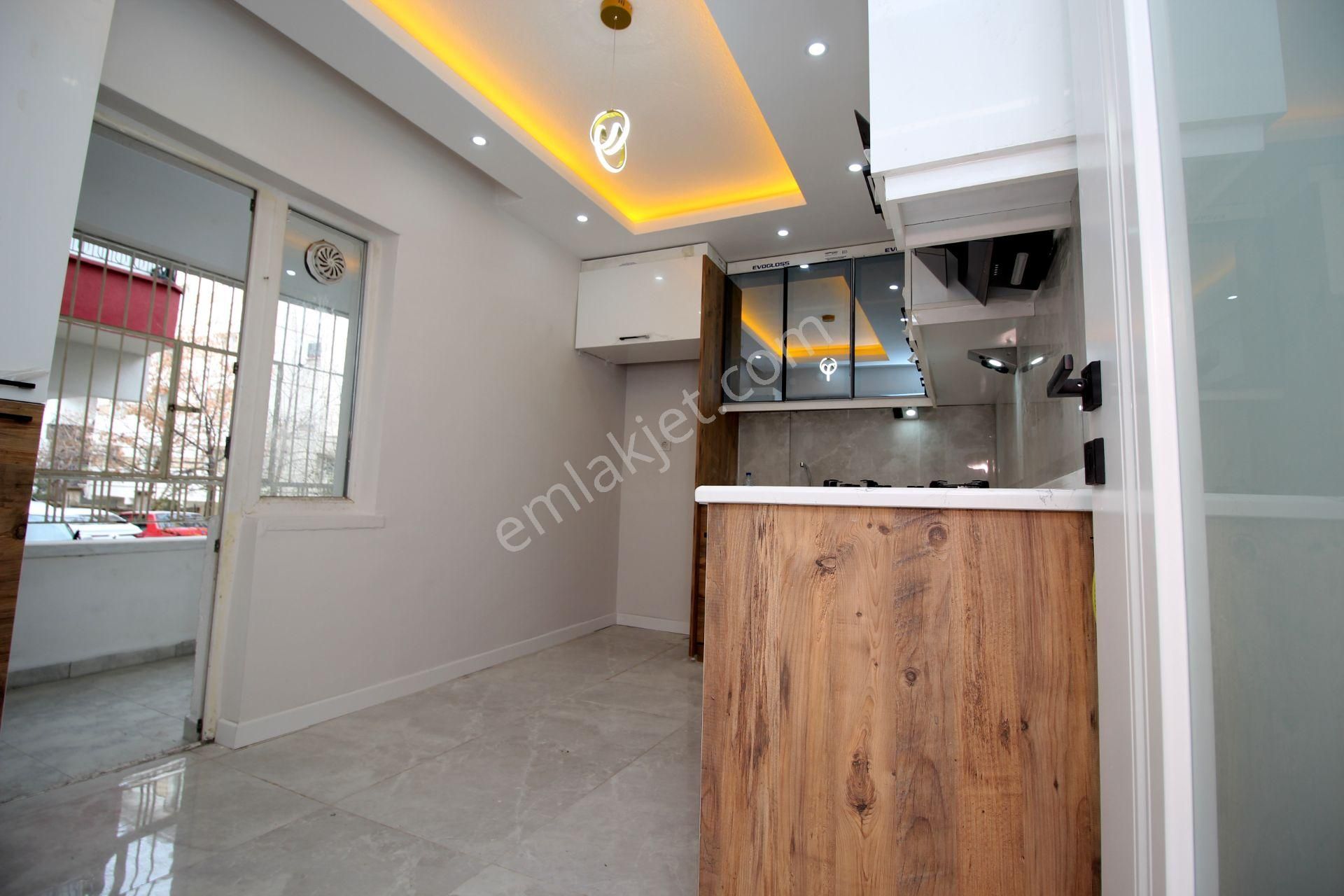 Emre Emlak'tan Plevne'de Full+full Yapılı Boş Satılık 3+1 Daire - Görsel 2