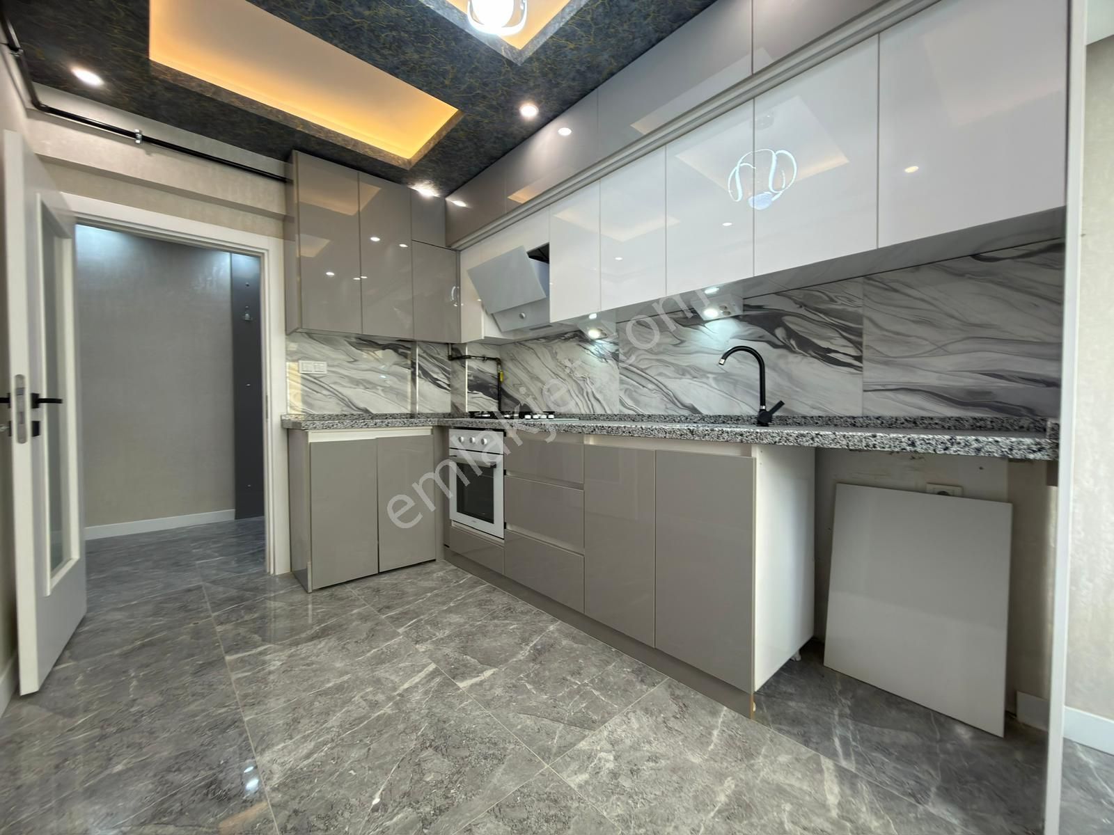 Kariyer'den Pınarbaşın'da Ara Kattalüx Yapılı 3+1 Daire - Görsel 12