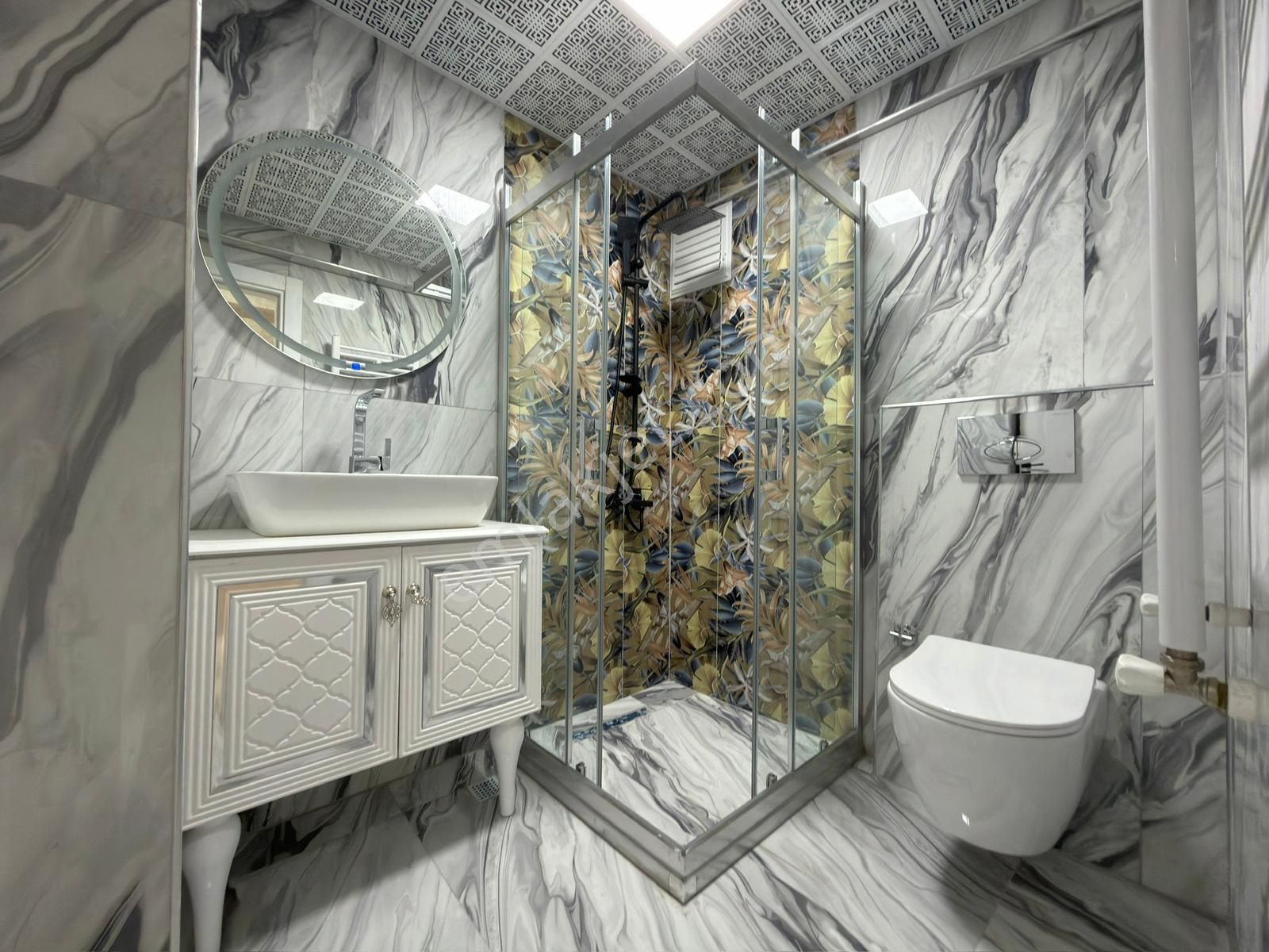 Kariyerden Tepebaşın'da Cadde Yakını Ara Katta Lüx Yapılı 3+1 Daire - Görsel 32