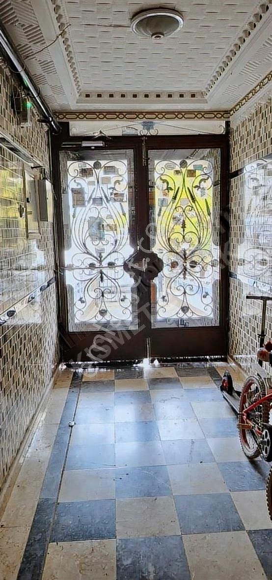 Kısmet Emlak'tan Atatürk Mah Merkezde Ara-kat 3+1 Kiralık Daire