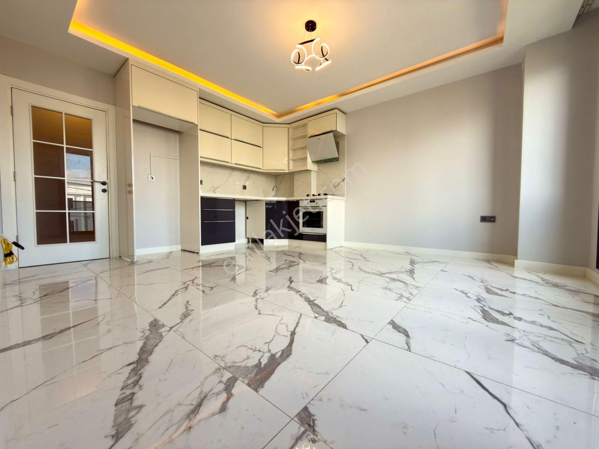 ▓yükselden Akçayda Arakat Ön Cephe Geniş Balkon Satılık Lüks 1+1 - Görsel 4