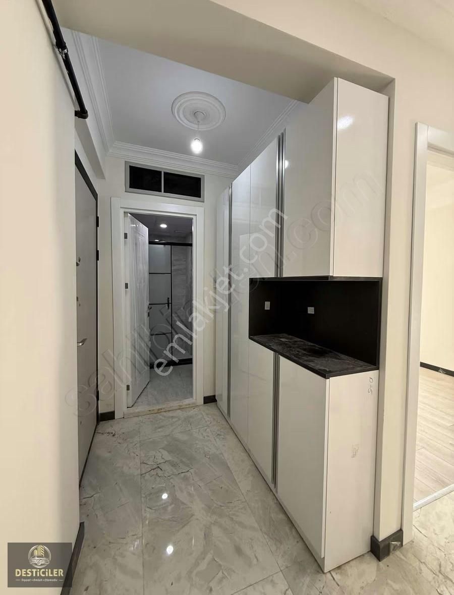 As- Emek Mah. Tranvaya Yakın Merkezi Konum Cambalkonlu 2+1 Daire - Görsel 2