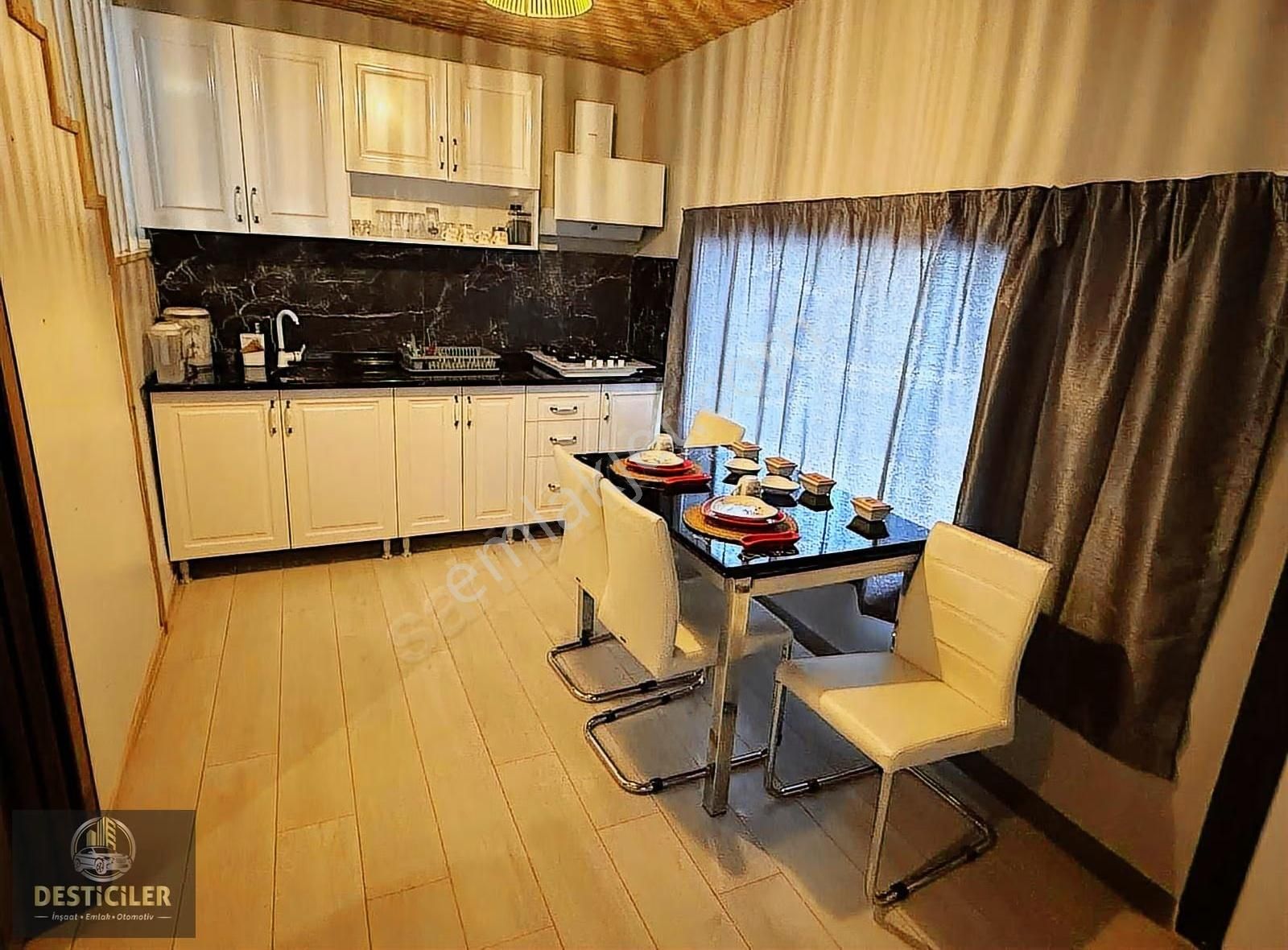 Ad-desticiler Kızılinler Mevkii Havuzlu Manzaralı Lüx Villa - Görsel 12