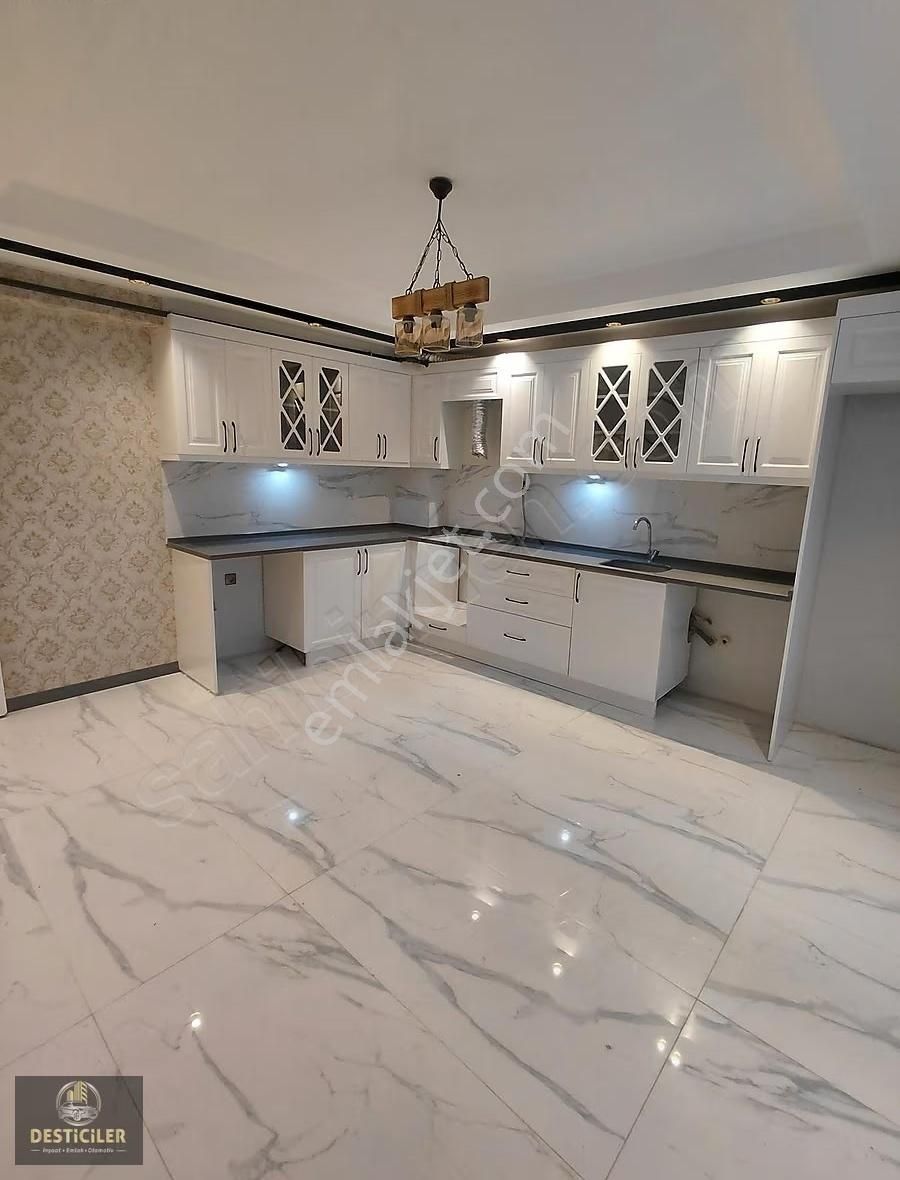 Lt-desticiler Kumlubel Mah. 160 M2 Ebeveyn Banyolu 3+1 Sıfır - Görsel 5