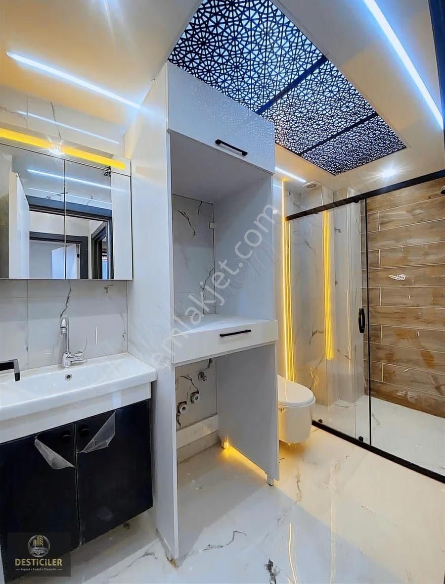 Au-çamlıcada Asansörlü 65 M2 Lüx Tasarım Ferah 2+0 Daire - Görsel 3