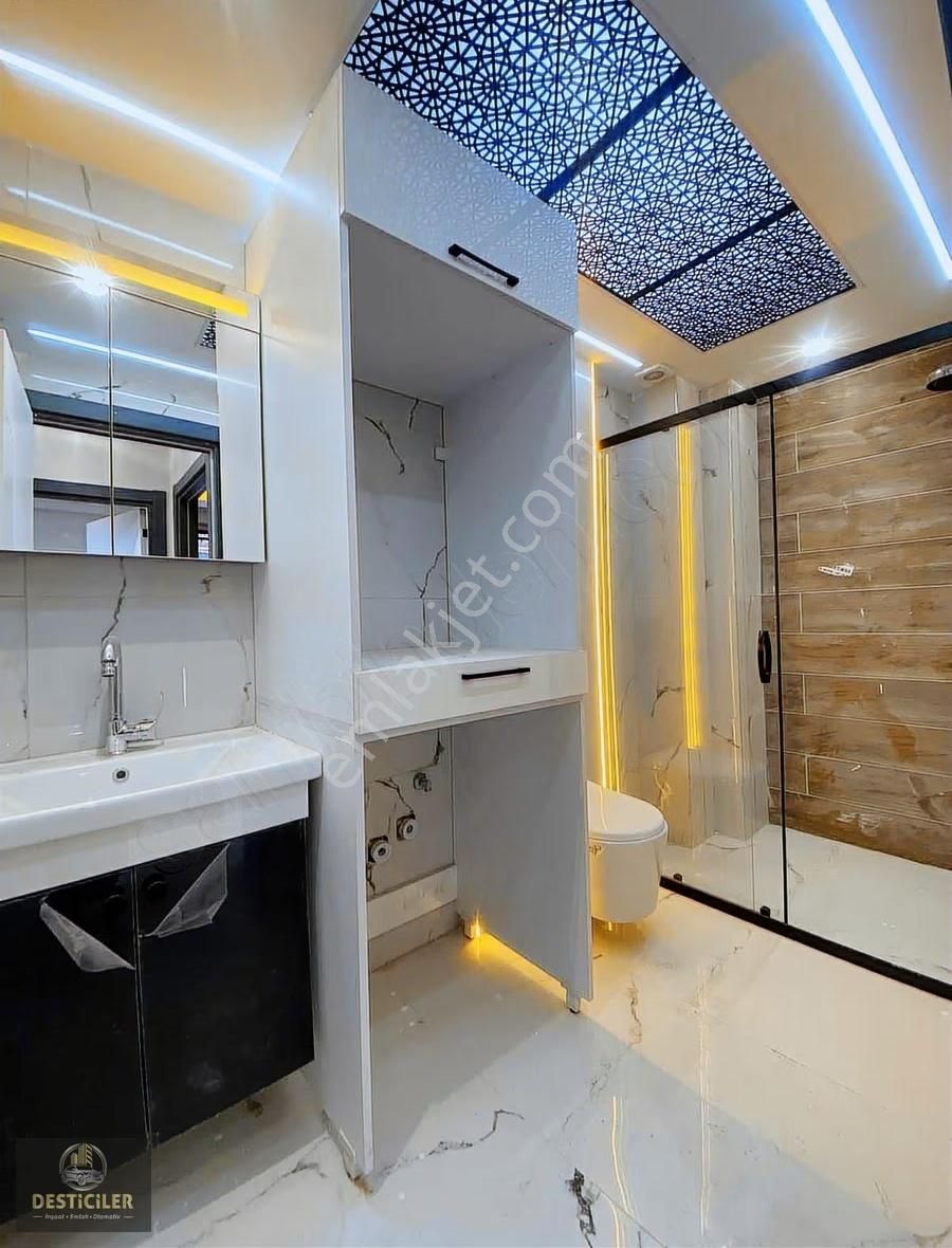Au-çamlıcada Asansörlü 65 M2 Lüx Tasarım Ferah 2+0 Daire - Görsel 5