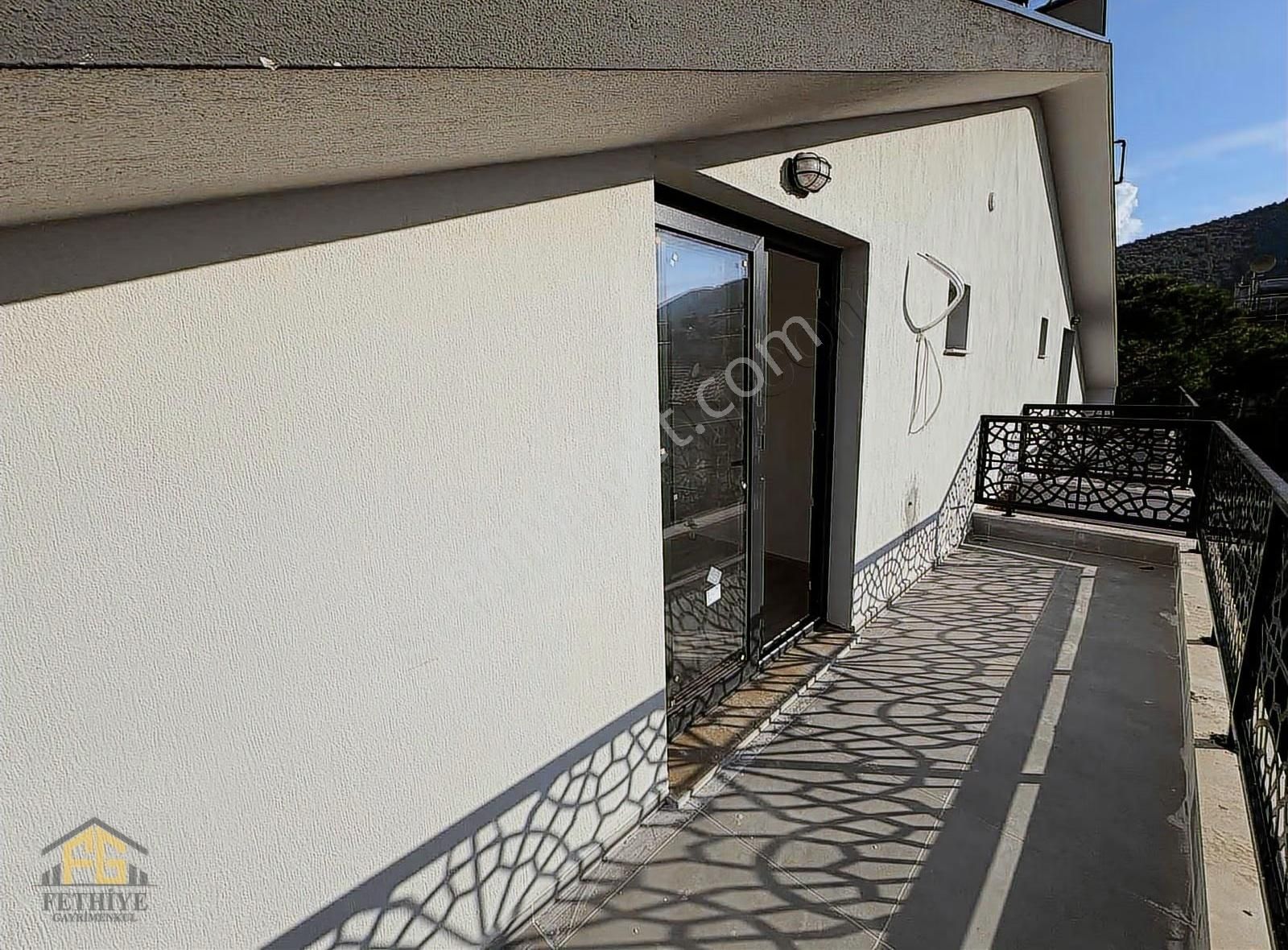 Fethiye Kordonda 3+1 Çatı Piyesli Fırsat Satılık Daire - Görsel 4