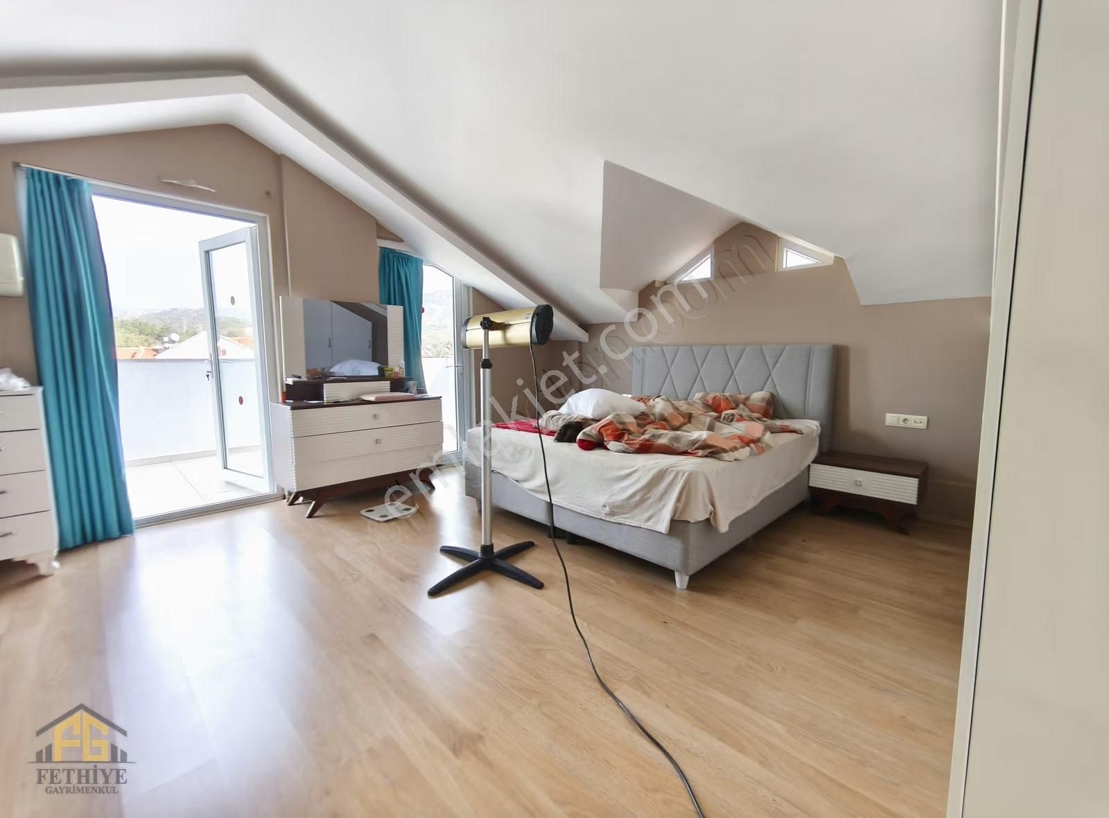 Fethiye Gayrimenkul'den Plaja Yakın Tam Müstakil 4+1 Villa 350m2 - Görsel 2