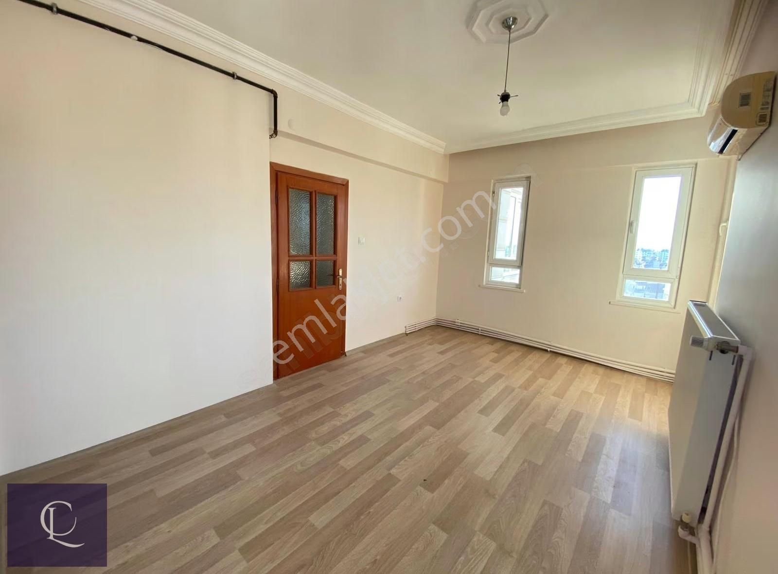 Konyaaltı Öğretmenevleri Mah. 3+1 Deniz Gören Kombili Kiralık - Görsel 5