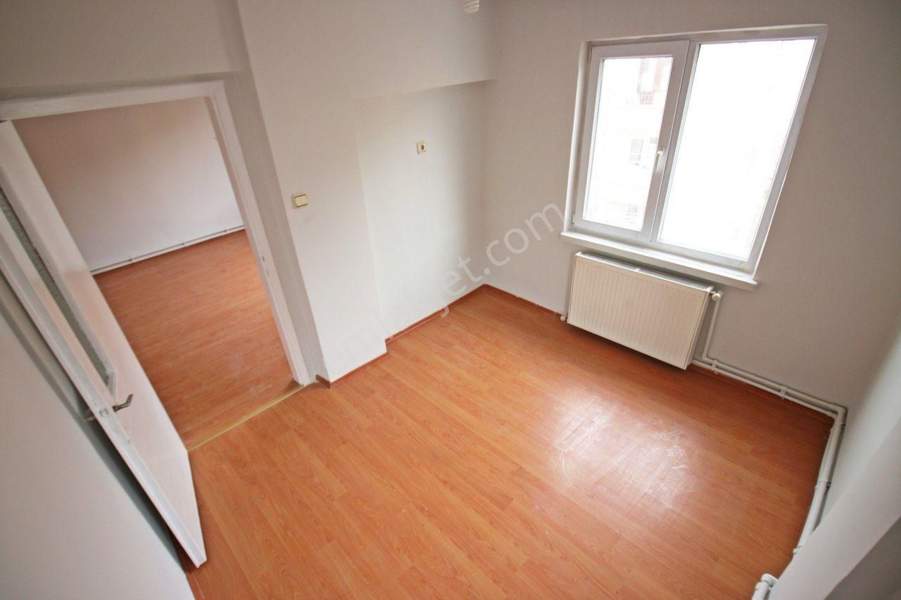 Gamze Emlak'tan İstasyon'da Ara Katta 3+1 110 M² Fırsat! - Görsel 9