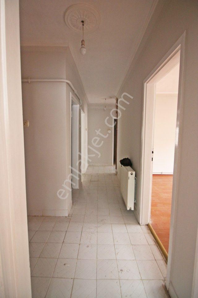 Gamze Emlak'tan İstasyon'da Ara Katta 3+1 110 M² Fırsat! - Görsel 21