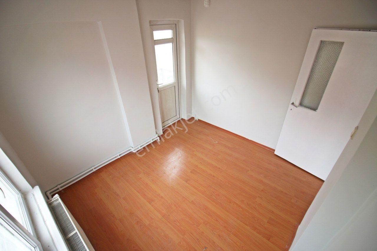 Gamze Emlak'tan İstasyon'da Ara Katta 3+1 110 M² Fırsat! - Görsel 11