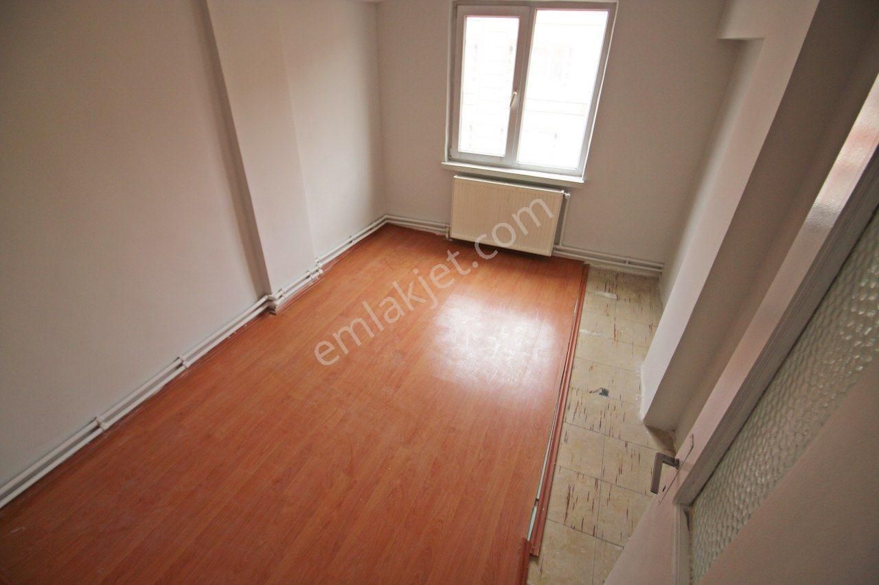 Gamze Emlak'tan İstasyon'da Ara Katta 3+1 110 M² Fırsat! - Görsel 17