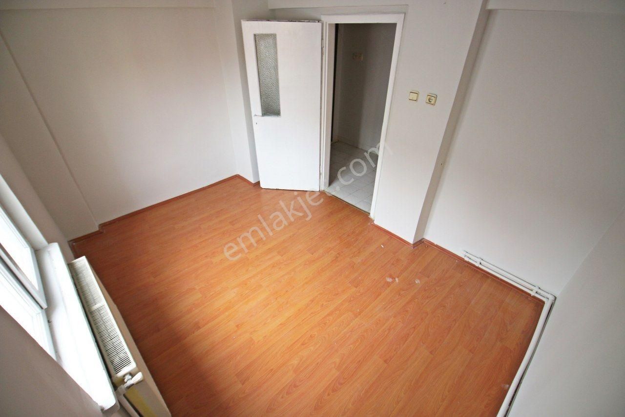 Gamze Emlak'tan İstasyon'da Ara Katta 3+1 110 M² Fırsat! - Görsel 15