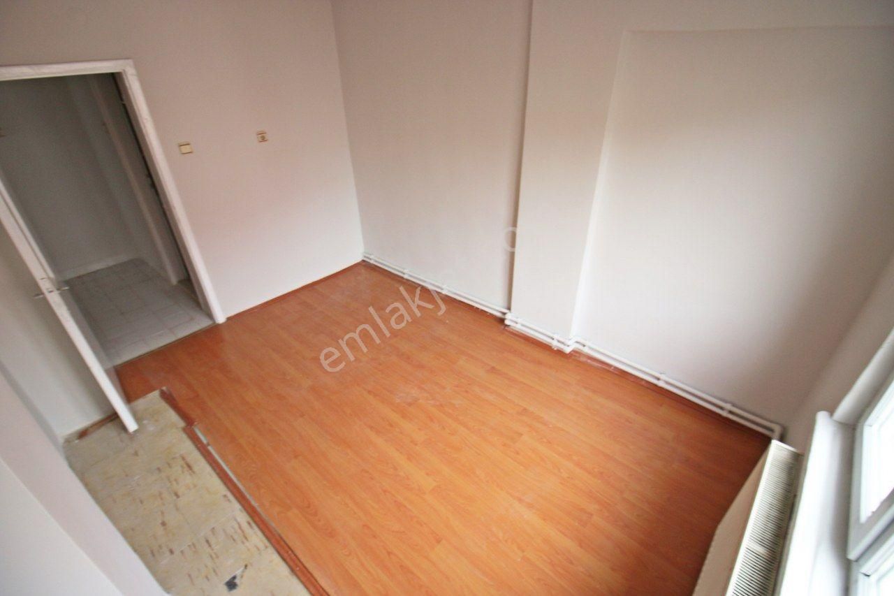 Gamze Emlak'tan İstasyon'da Ara Katta 3+1 110 M² Fırsat! - Görsel 19