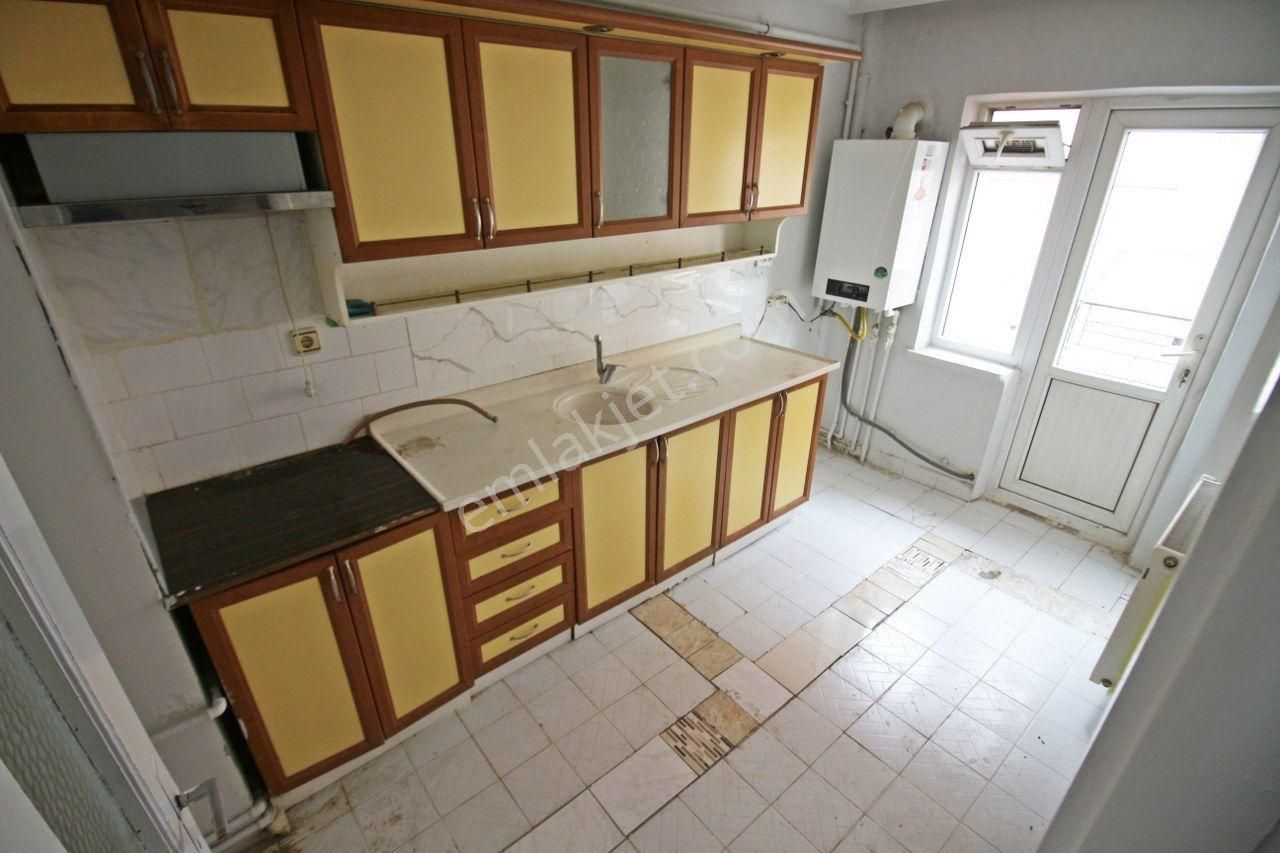 Gamze Emlak'tan İstasyon'da Ara Katta 3+1 110 M² Fırsat! - Görsel 2