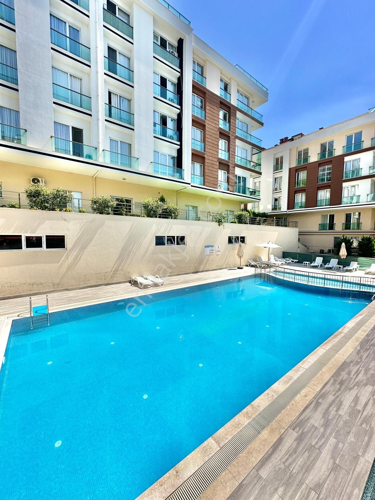 Şehr-i Beyaz 2 3.etap Full Eşyalı Kiralık 1+1 Daire