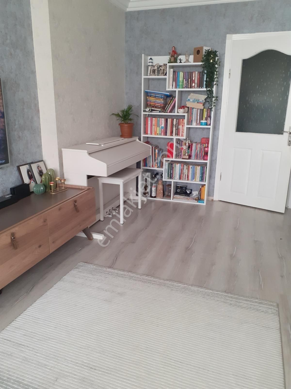 Acil Satılık, Denize 200mt, Havuzlu Site - Görsel 7