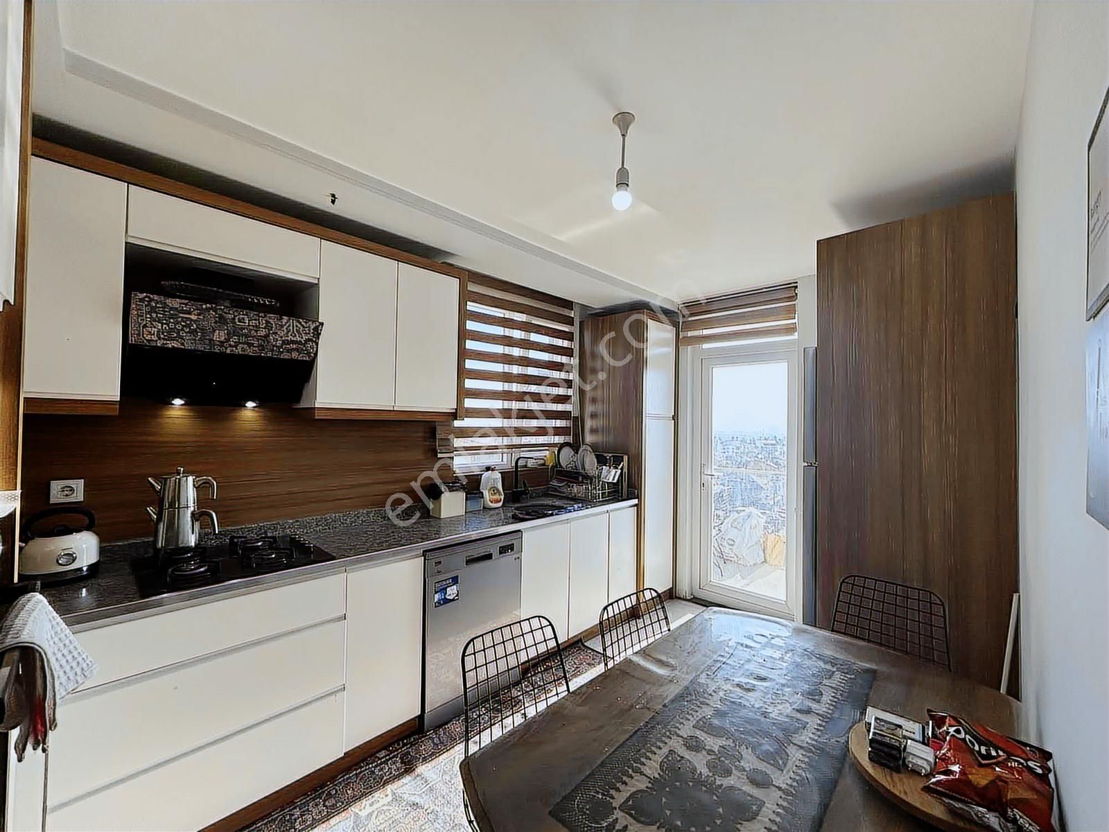 Göçerler'de Site İçerisinde Satılık 3+1 Manzaralı Önü Full Açık - Görsel 33