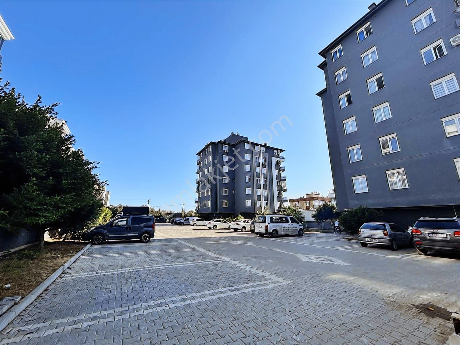 Göçerler'de Site İçerisinde Satılık 3+1 Manzaralı Önü Full Açık - Görsel 21