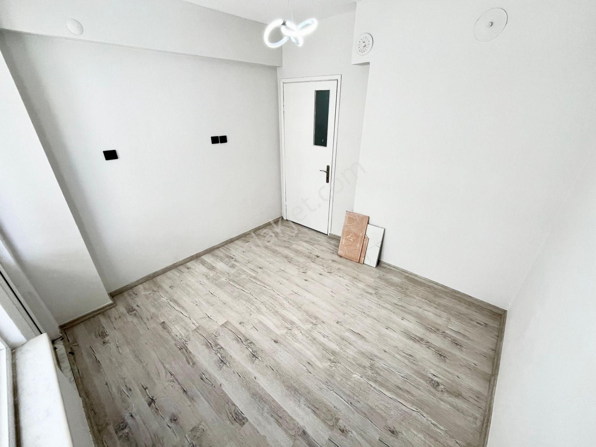 ▓yükselden Akçay'da Ayrı Mutfaklı Çift Balkonlu Arakat 2+1 Daire - Görsel 15