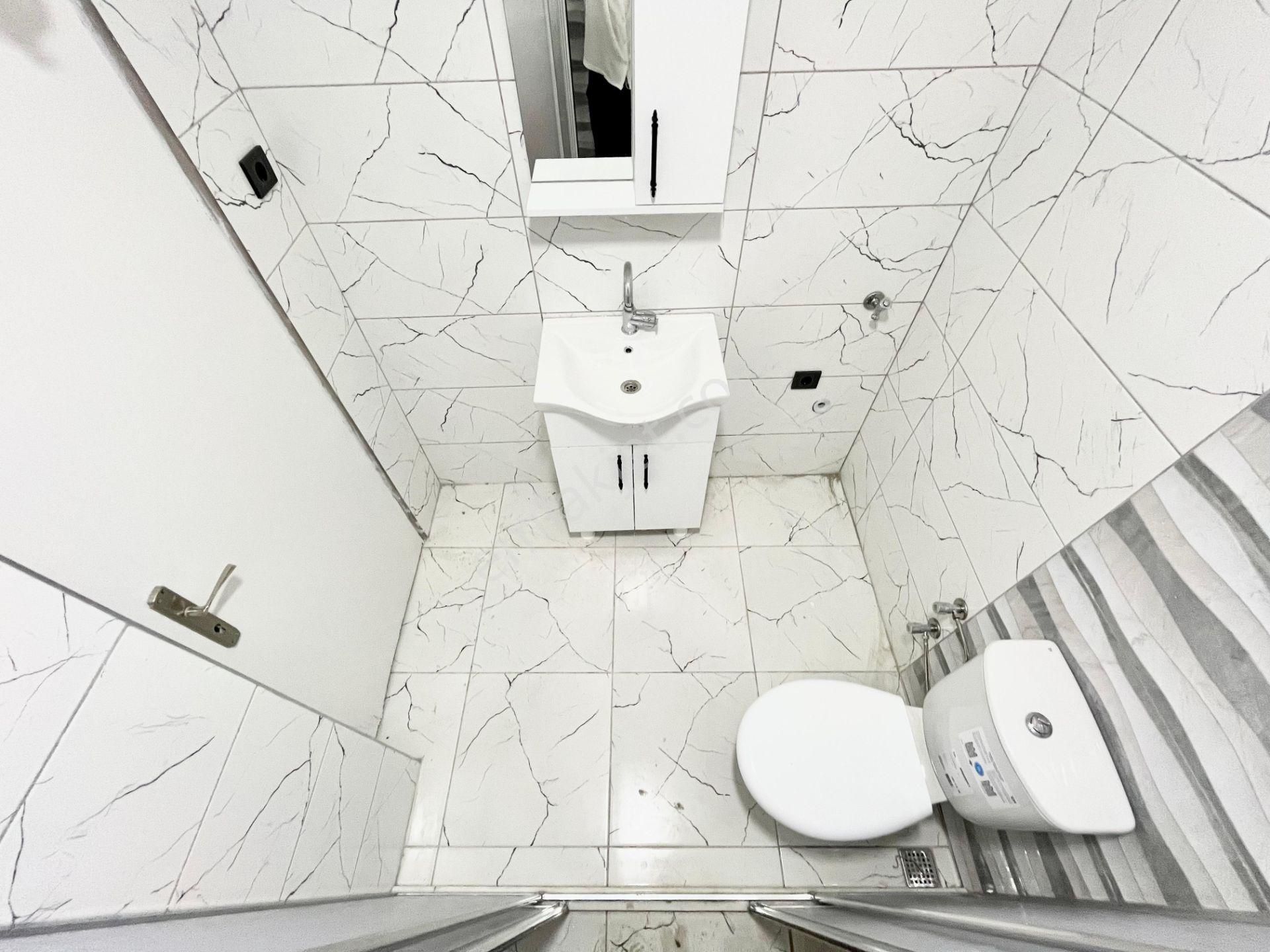 ▓yükselden Akçay'da Ayrı Mutfaklı Çift Balkonlu Arakat 2+1 Daire - Görsel 9