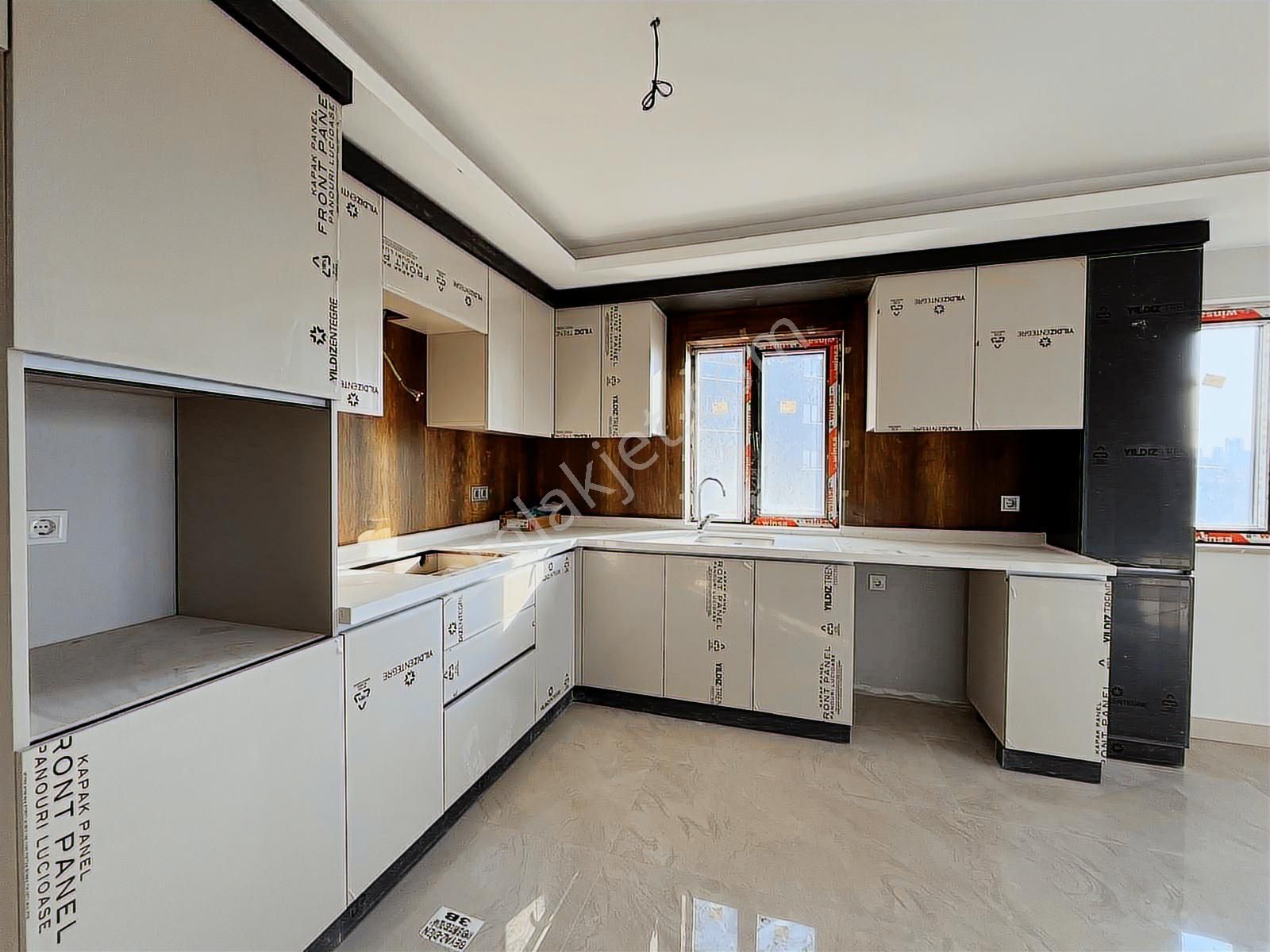 ▄vega▄ Ege Mahallesi Geniş 4+1 Vadi Manzaralı Teras Balkonlu - Görsel 3