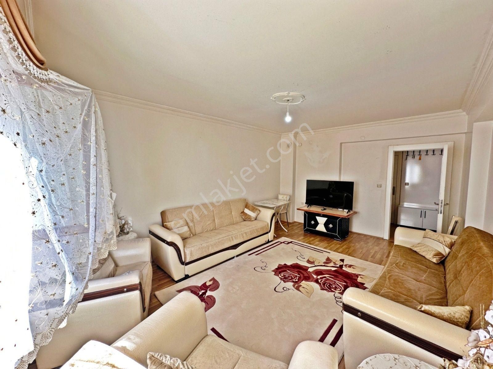 Şehit Kubilayda Değirmendere Cadde Yanı Ara Kat Kök Tapu 3+1 - Görsel 9