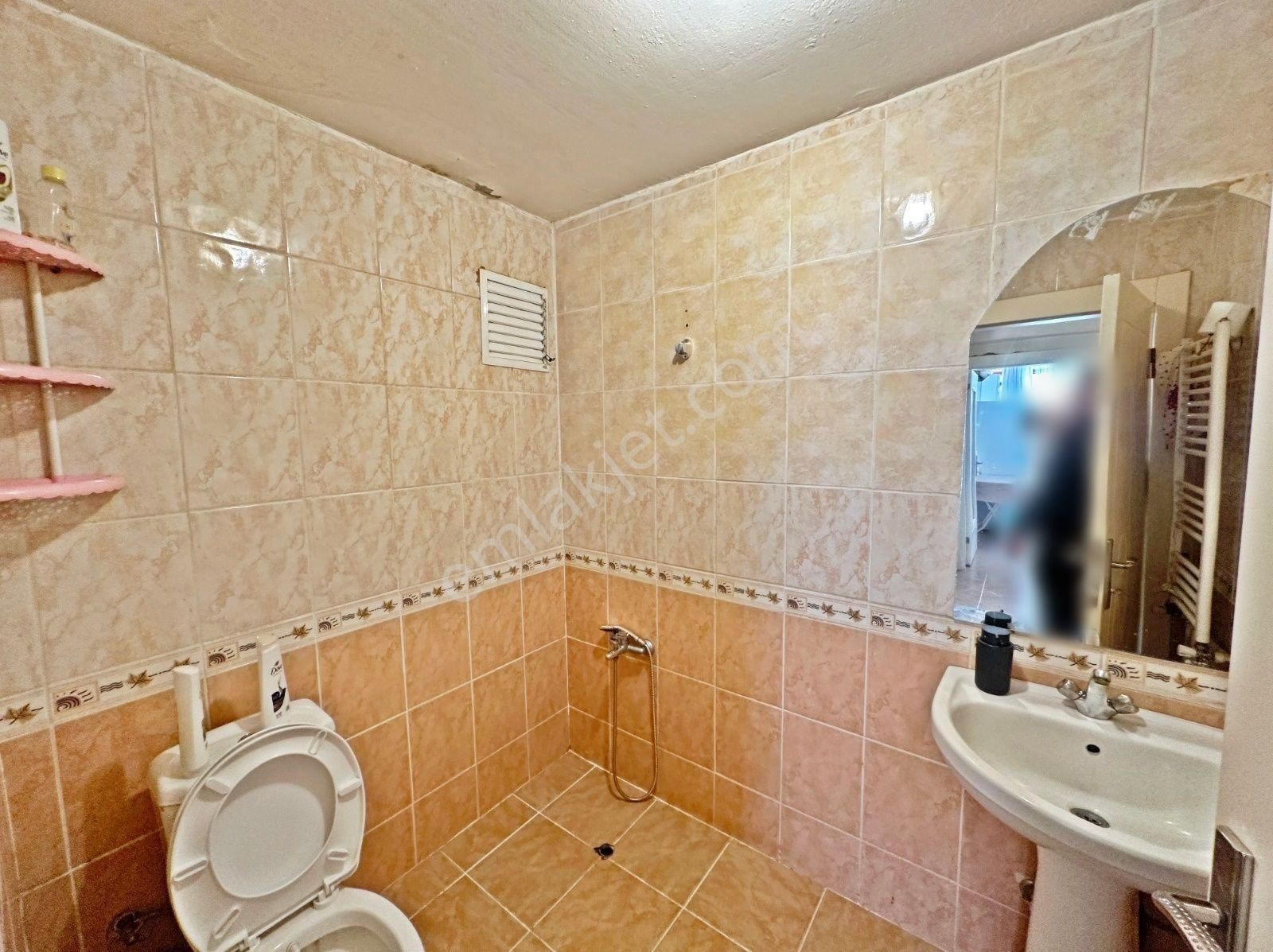 Şehit Kubilayda Değirmendere Cadde Yanı Ara Kat Kök Tapu 3+1 - Görsel 26