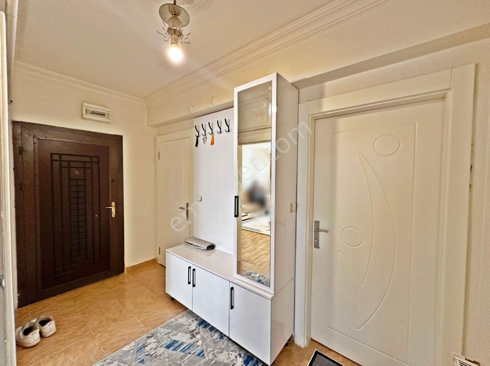 Şehit Kubilayda Değirmendere Cadde Yanı Ara Kat Kök Tapu 3+1 - Görsel 25