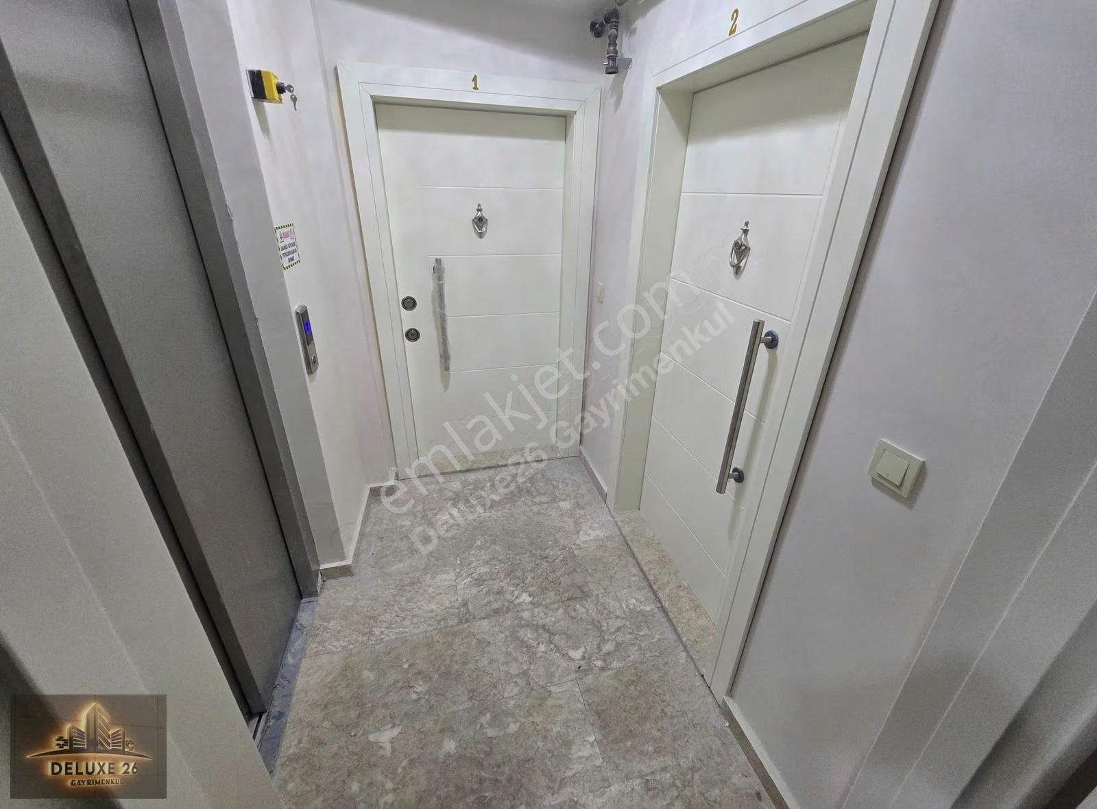 Tam Merkezde Sıfır Binada Asansörlü Kaçmaz Fırsatt Daireler - Görsel 11