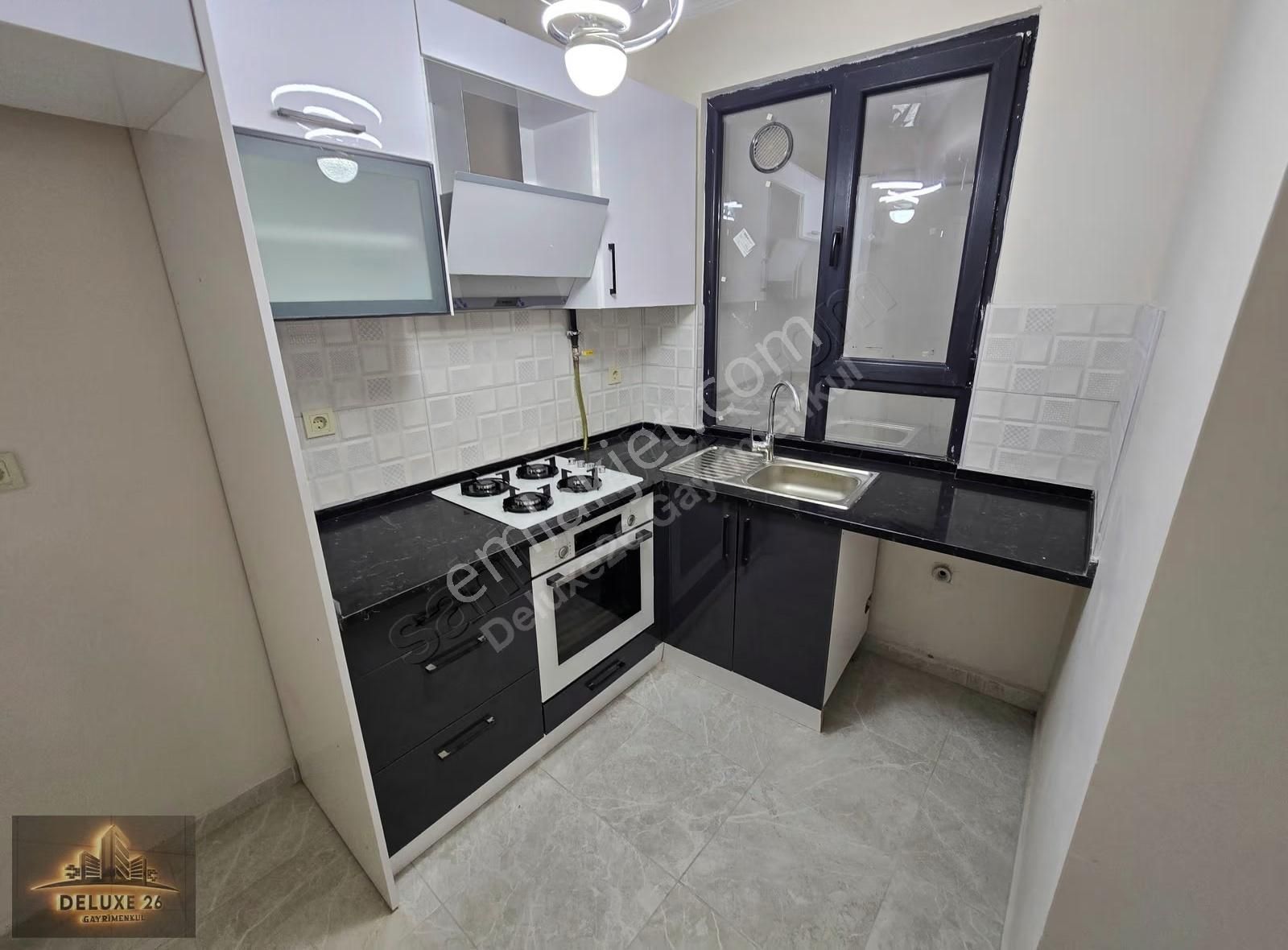 Tam Merkezde Sıfır Binada Asansörlü Kaçmaz Fırsatt Daireler - Görsel 17