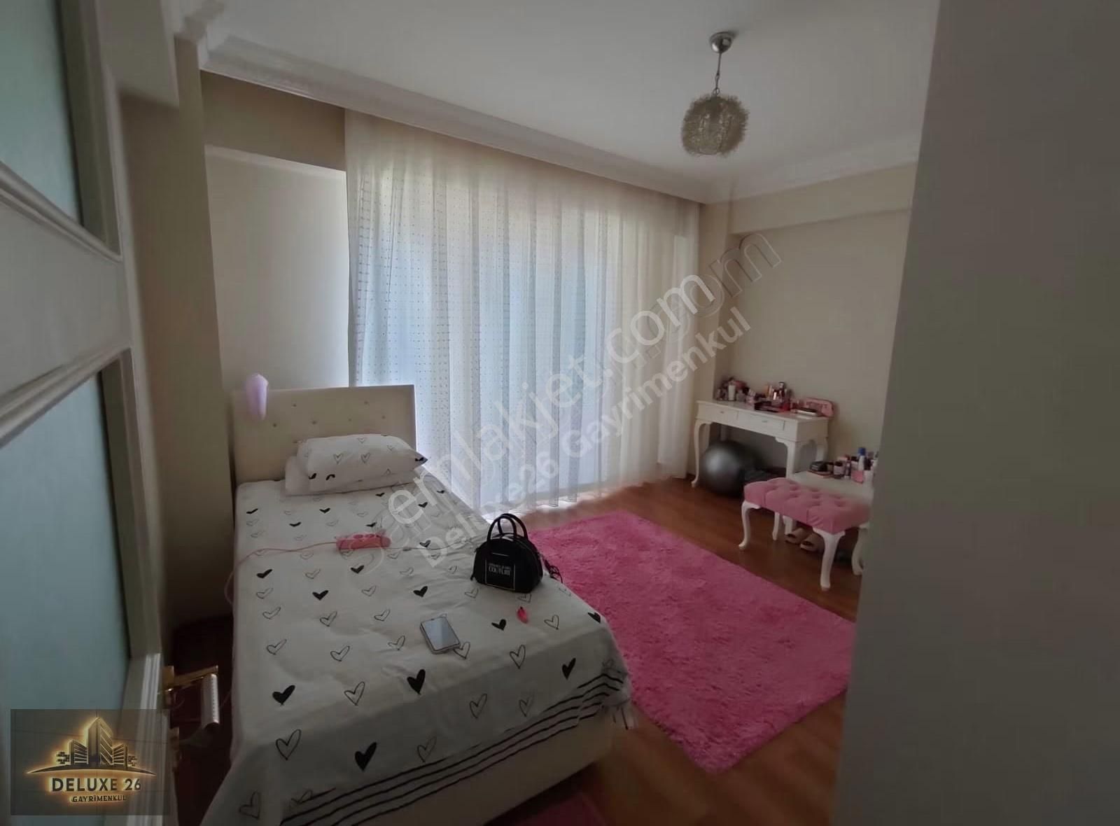 Deluxe 26 ' Dan Yeni Binada Asansörlü Ara Kat 3+1 120 M2 Fırsatt - Görsel 5