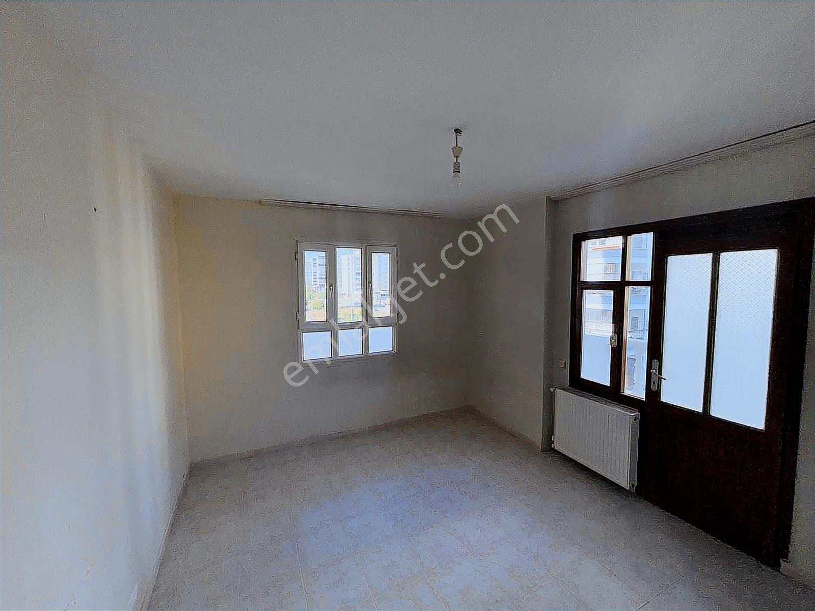 Kozan Gayrimenkulden Okul Bölgesi Işıklı Yolda Kiralık 3+1 - Görsel 14