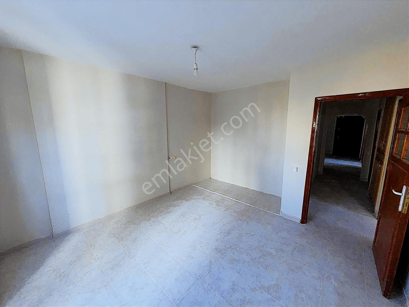 Kozan Gayrimenkulden Okul Bölgesi Işıklı Yolda Kiralık 3+1 - Görsel 12