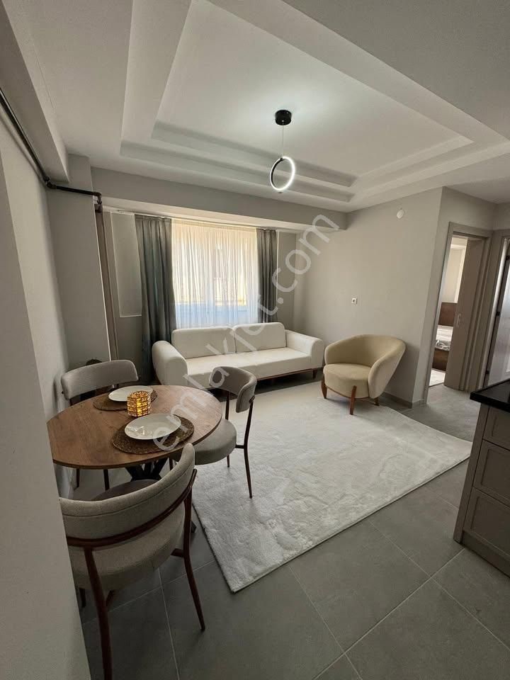 Zeytinköy Mahallesi Üniversiteye Yürüme Mesafesinde Sıfır Full Eşyalı Arakat 2+1 Satılık Apart A49