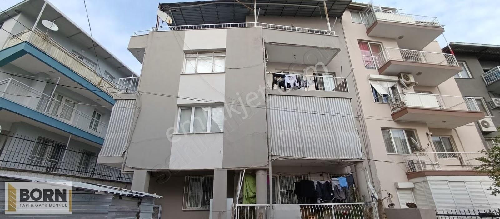 İzmir Bornova Kızılay Mah. 2+1 Son Kat Sıfır Kiralık Daire