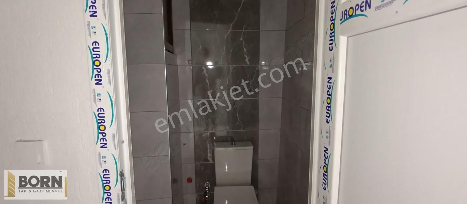 İzmir Bornova Kızılay Mah. 2+1 Son Kat Sıfır Kiralık Daire - Görsel 9