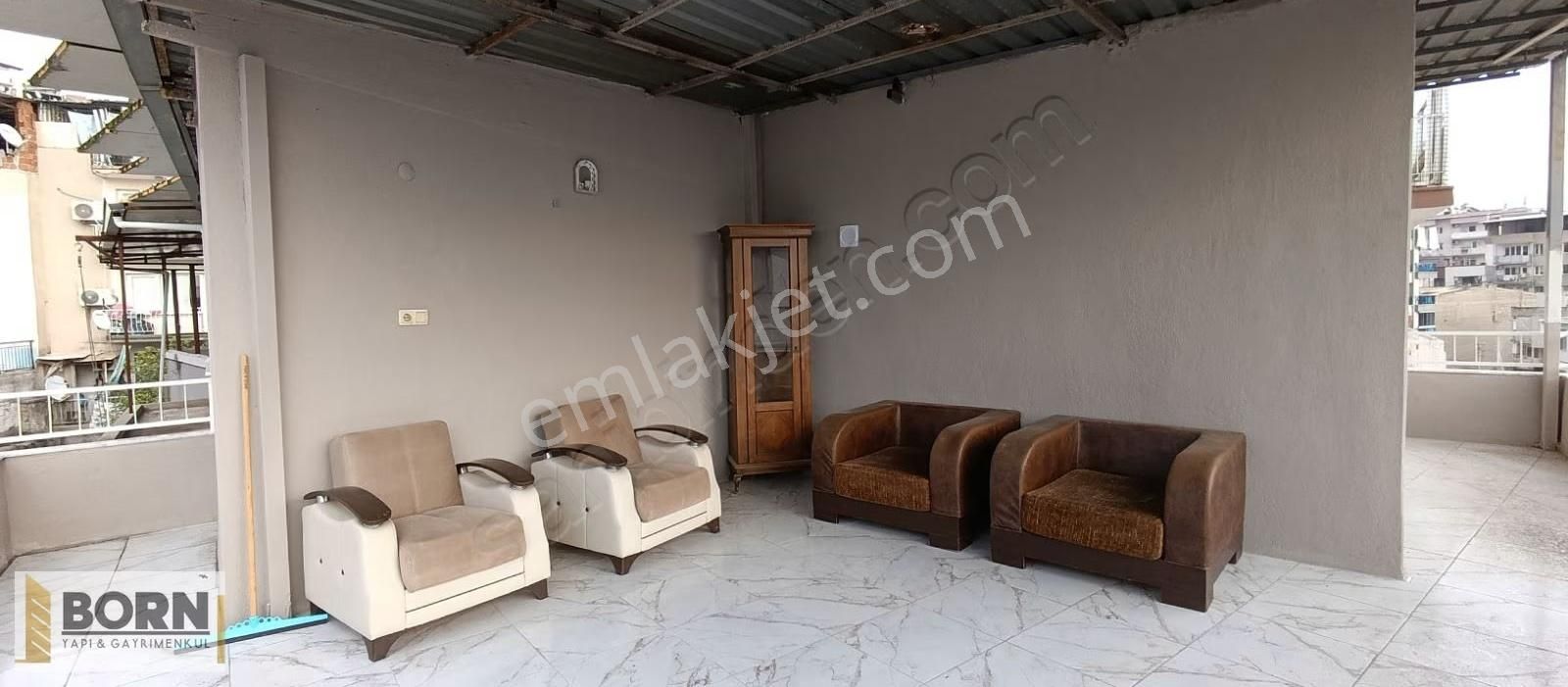 İzmir Bornova Kızılay Mah. 2+1 Son Kat Sıfır Kiralık Daire - Görsel 6