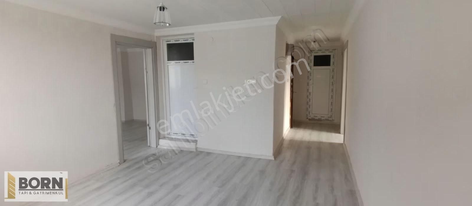 İzmir Bornova Kızılay Mah. 2+1 Son Kat Sıfır Kiralık Daire - Görsel 4