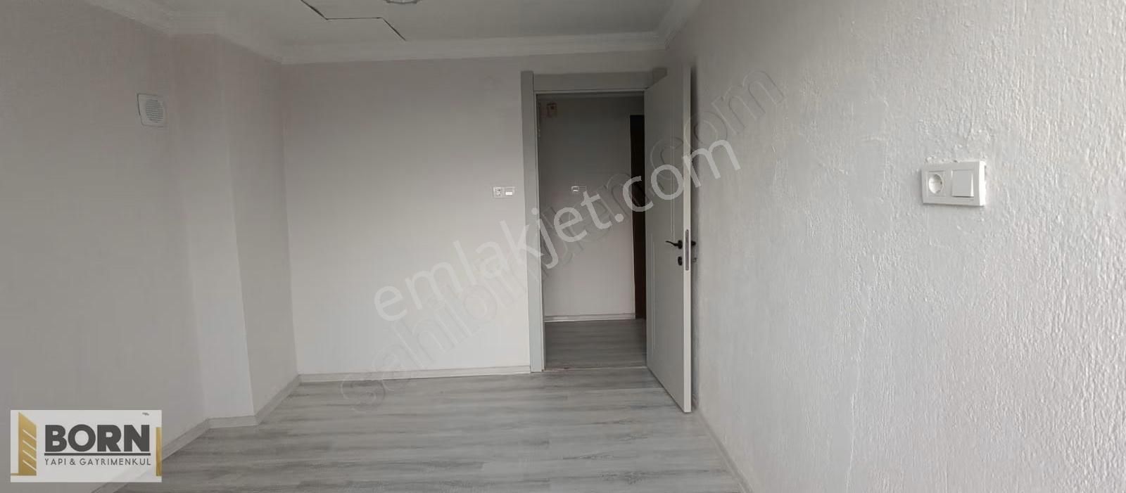İzmir Bornova Kızılay Mah. 2+1 Son Kat Sıfır Kiralık Daire - Görsel 7