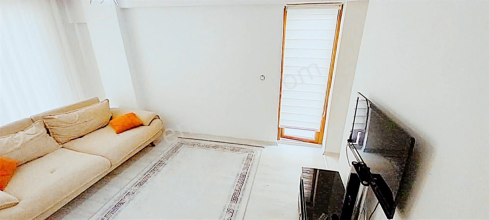 Gata'ya Yürüme Mesafesnde 2+1orta Katta Full Eşyalı Kiralk Daire - Görsel 2