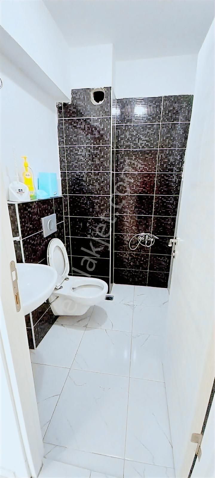 Gata'ya Yürüme Mesafesnde 2+1orta Katta Full Eşyalı Kiralk Daire - Görsel 3