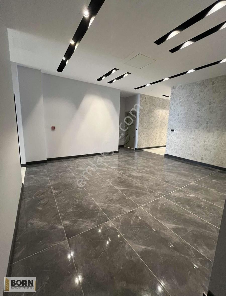 Bornovada İçi Full Yapılı Kdv Avantajlı Kiralık Dükkan - Görsel 5