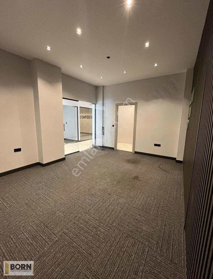 Bornovada İçi Full Yapılı Kdv Avantajlı Kiralık Dükkan - Görsel 9